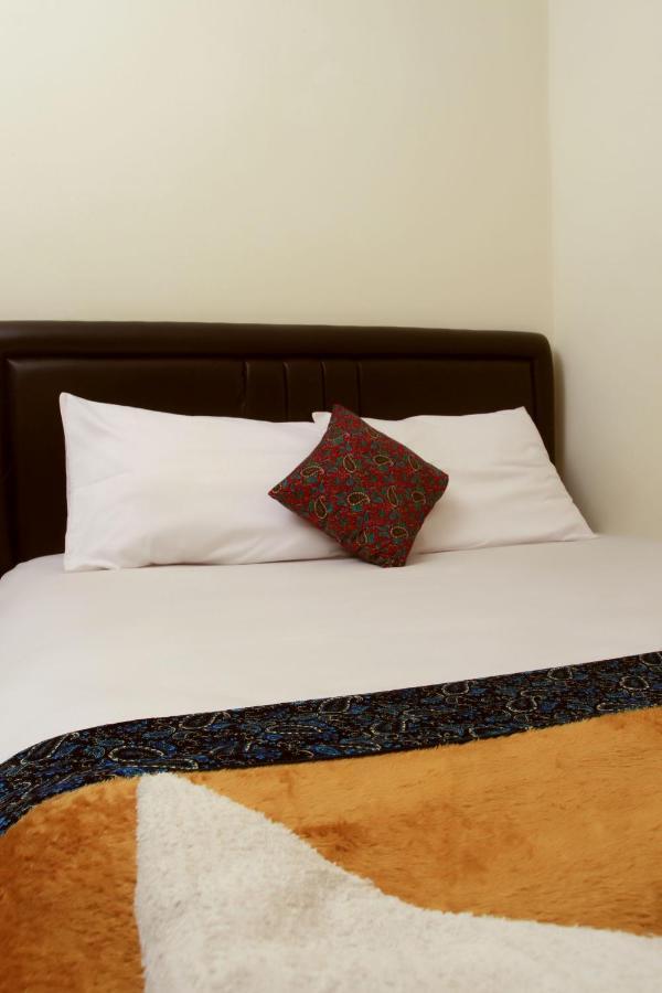 Bantal Guling Trans Ξενοδοχείο Μπαντούνγκ Εξωτερικό φωτογραφία